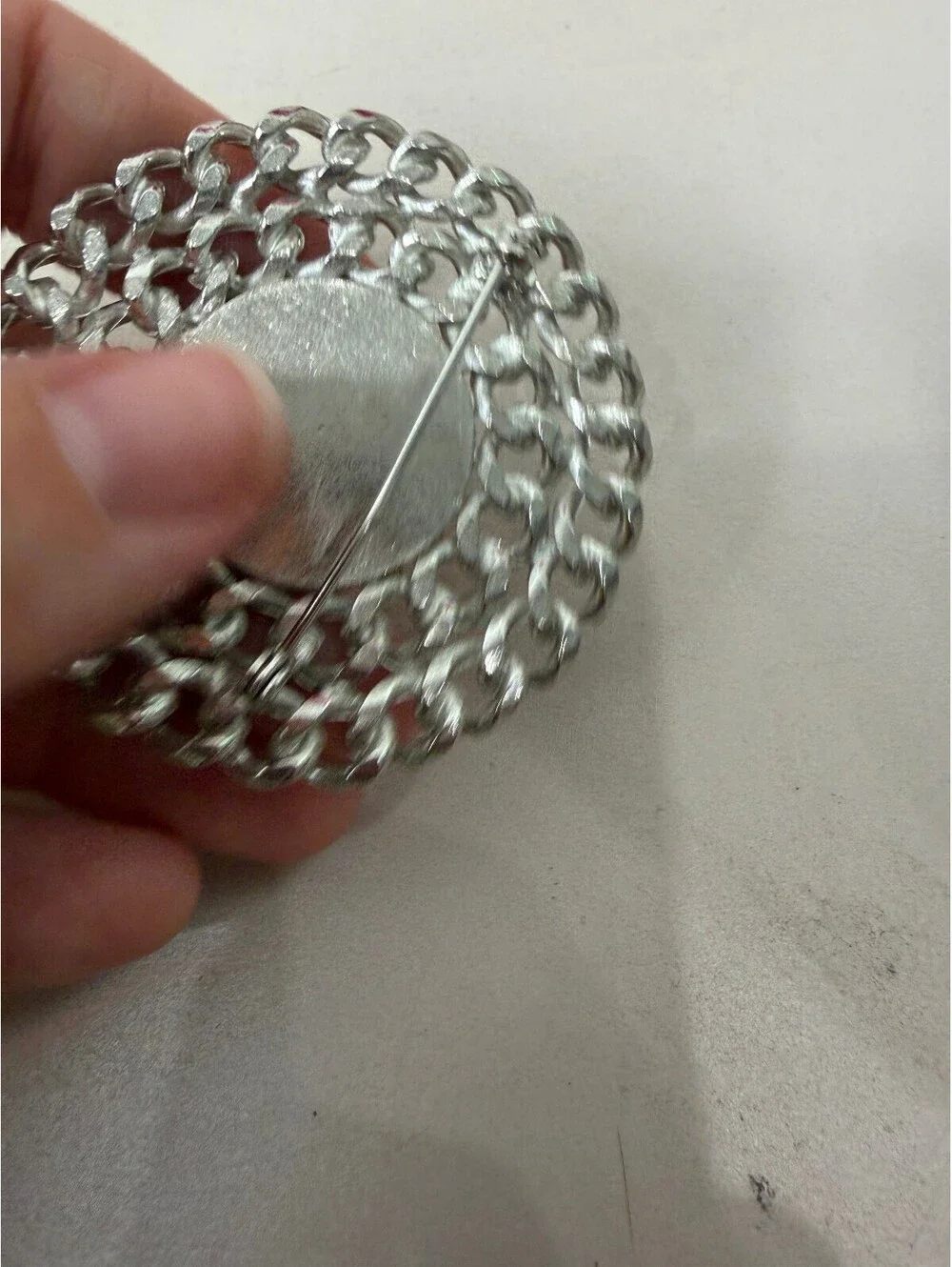 Vintage Silver Tone Chain Circle Brooch Pin with Faux Pearl Center